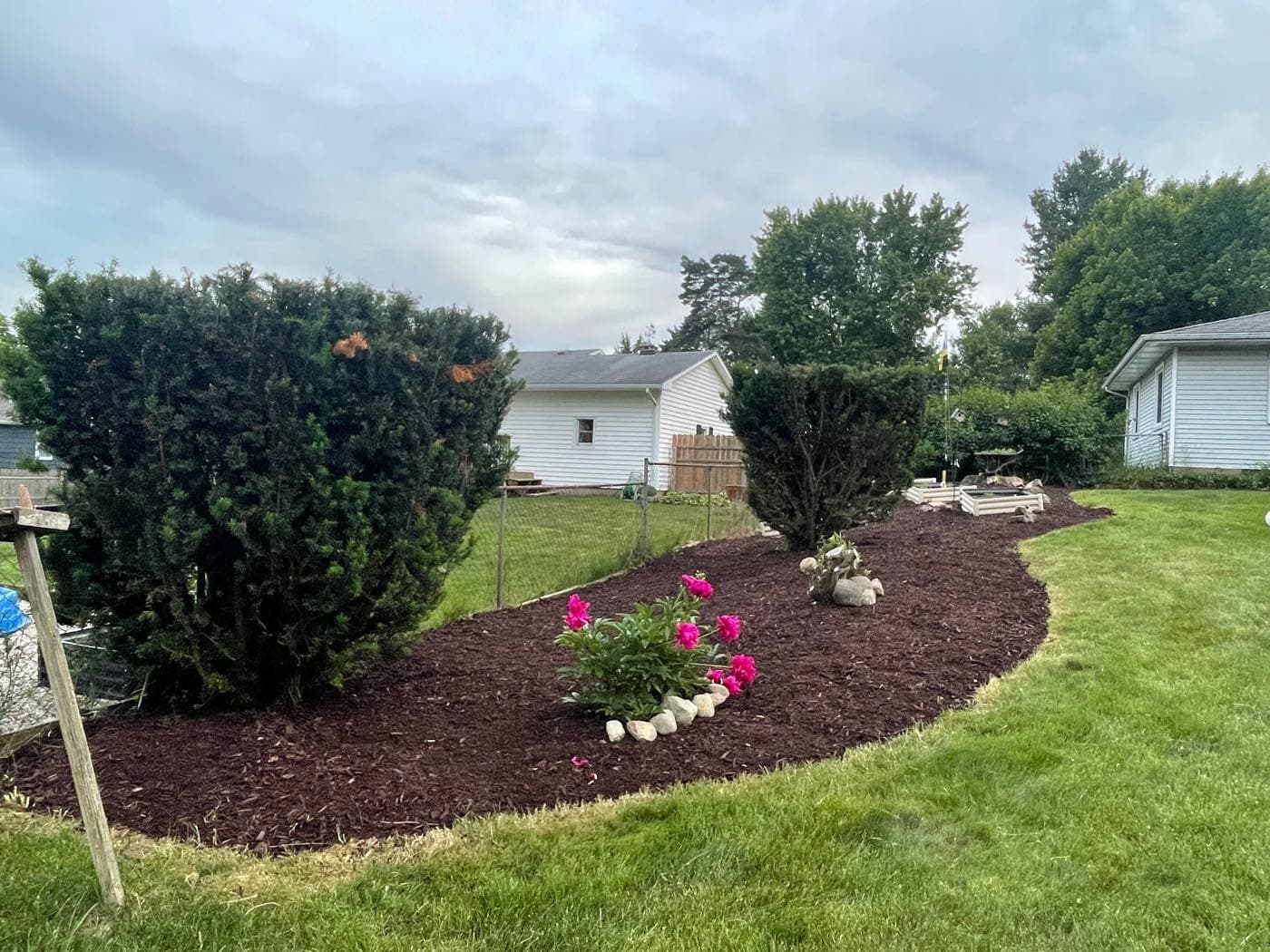 Rodas Premier Landscaping project photo 2